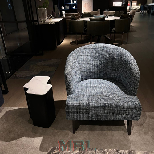 Minotti Armchair 760x805x785