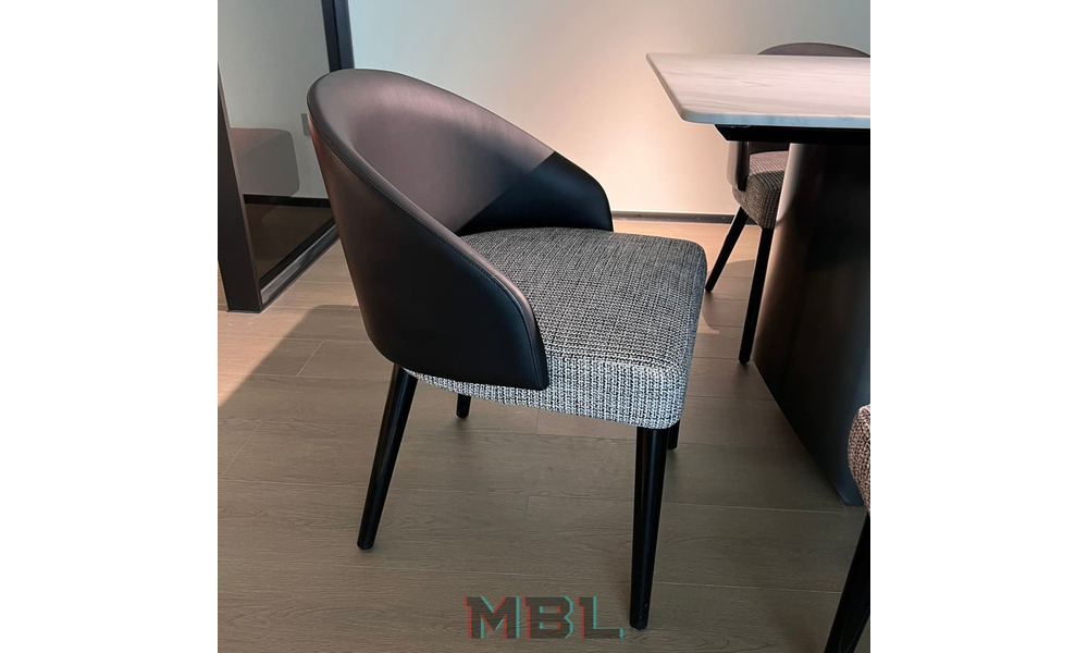 Minotti Chair 620x600x820