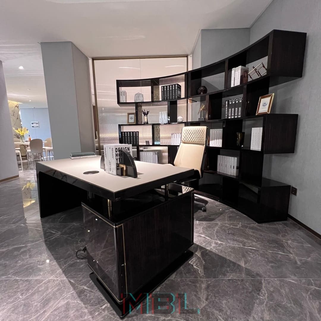 Fendi desk 1900x750x760 в интерьере