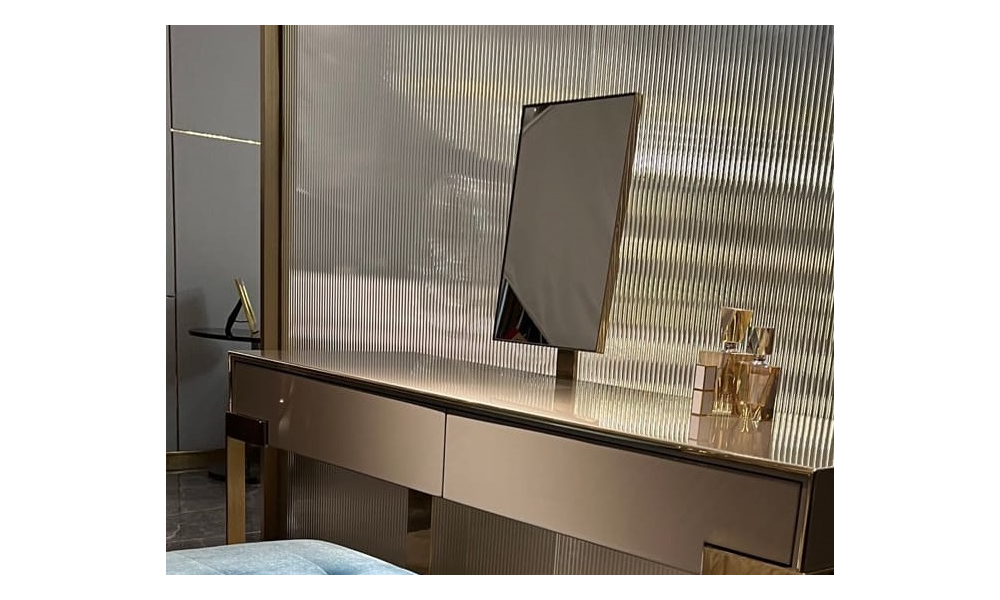 Mirror Fendi 300x640x75