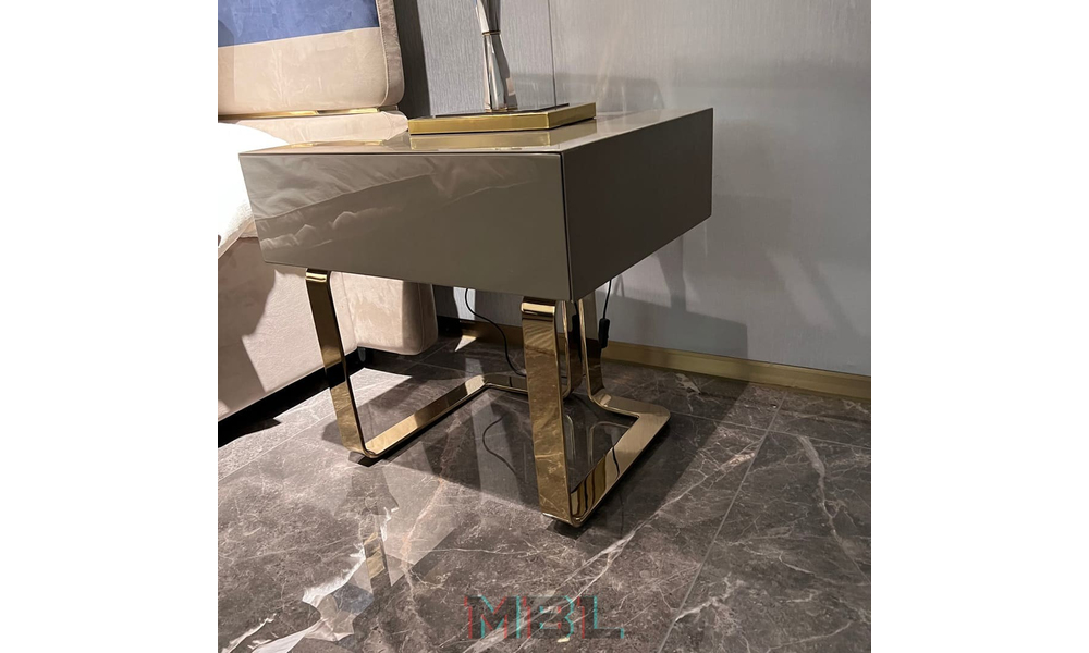 Fendi bedside cabinet 560x450x530