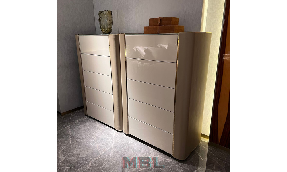 Fendi chest of drawers 850x450x1200