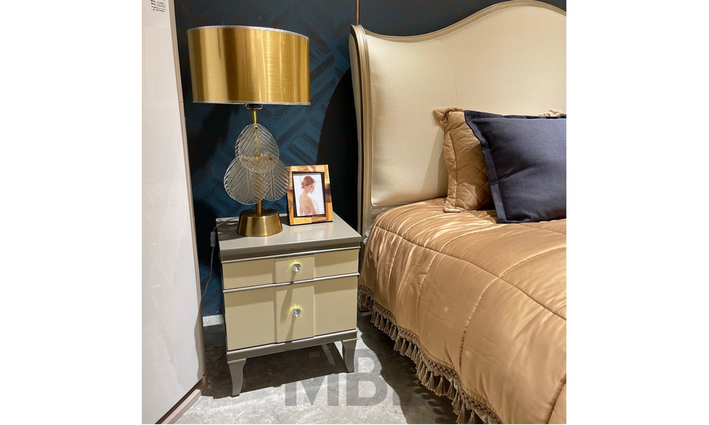 Bedside table