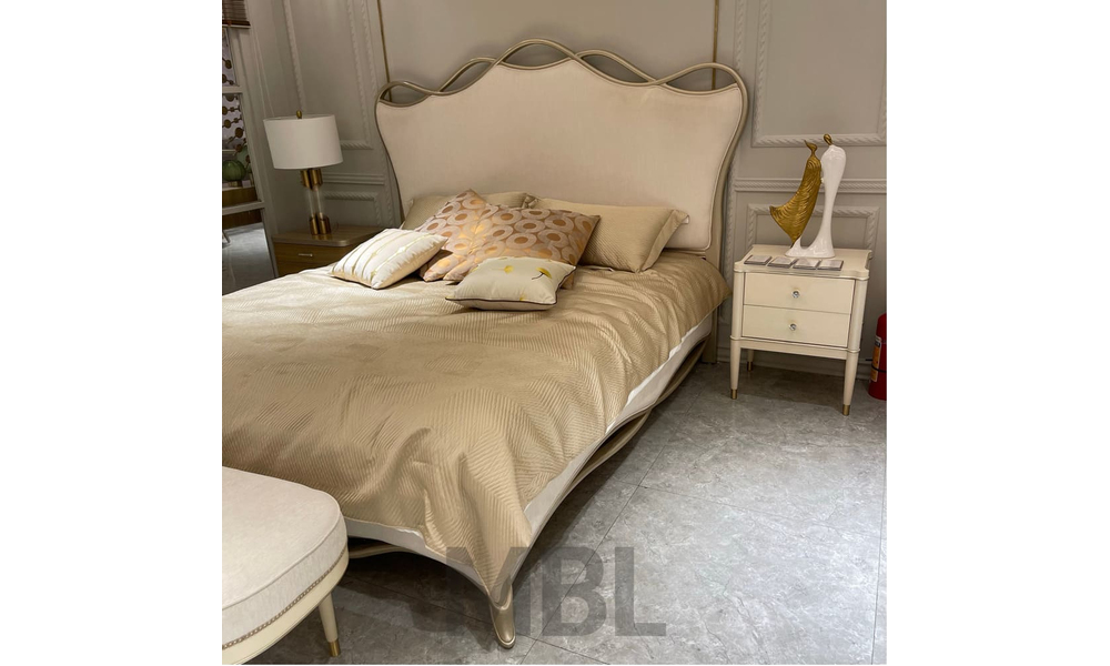 Bed 1800