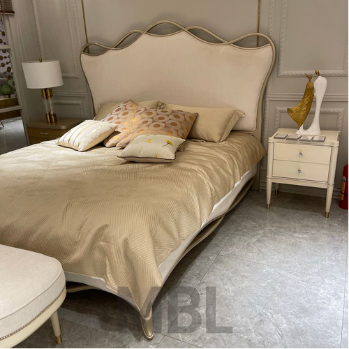 Bed 1800
