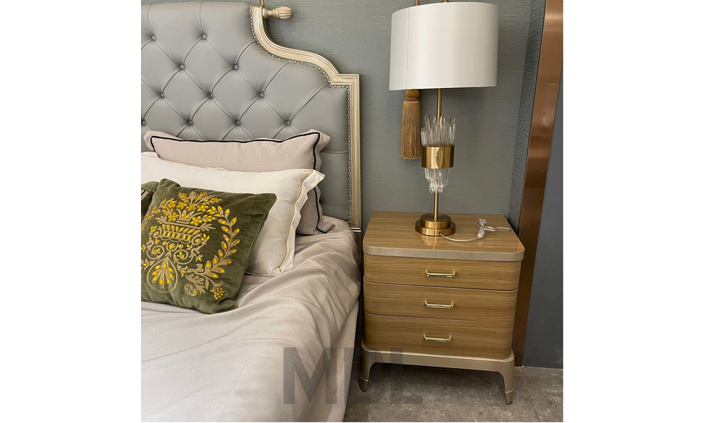 Bedside table