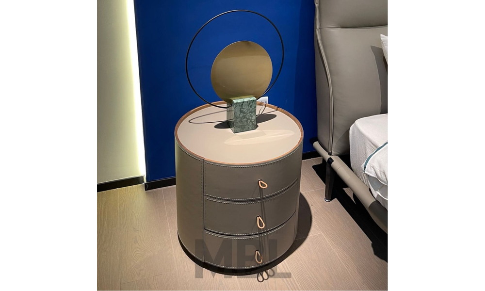 Bedside cabinet