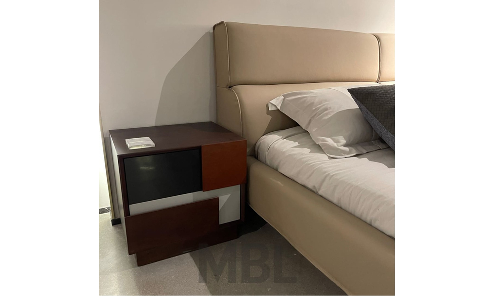 Bedside table
