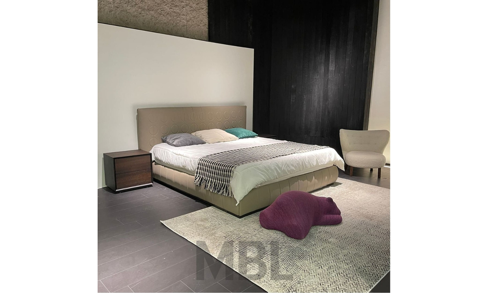 Bed 2150x2220x1080