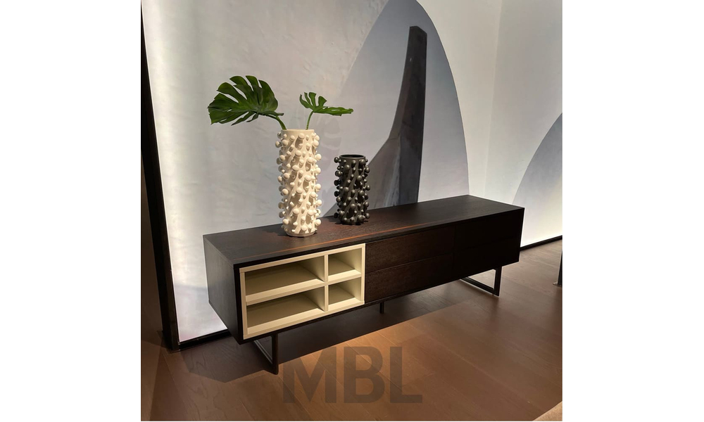 TV cabinet