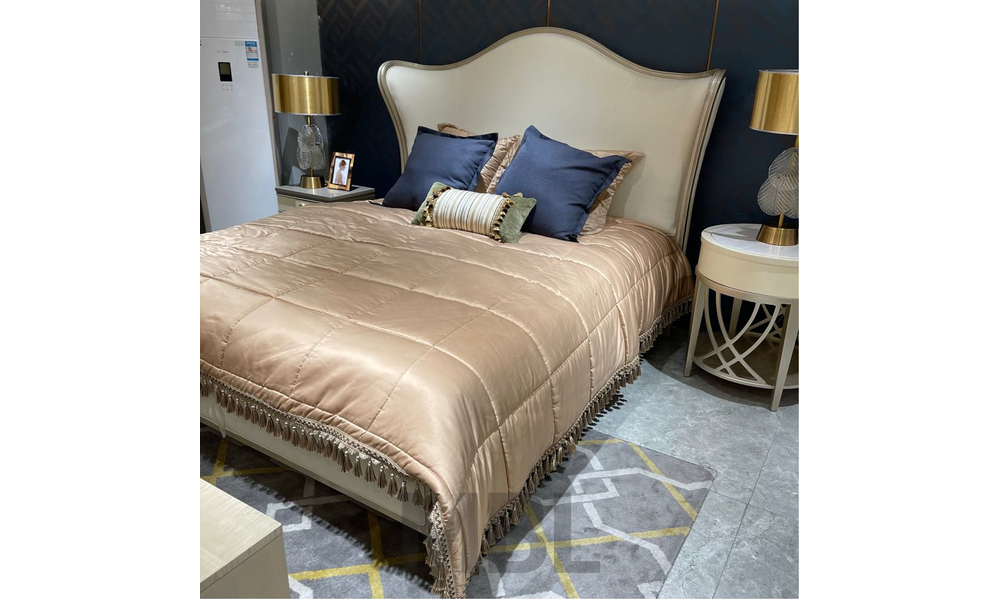 Bed 1800