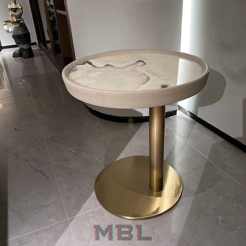 Corner table 500x550