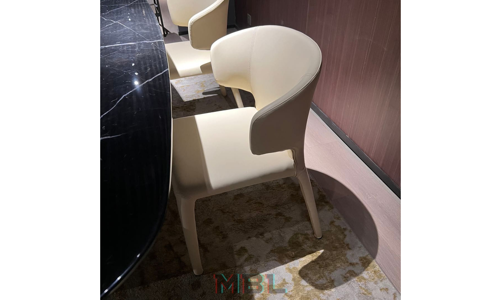 Minotti Chair