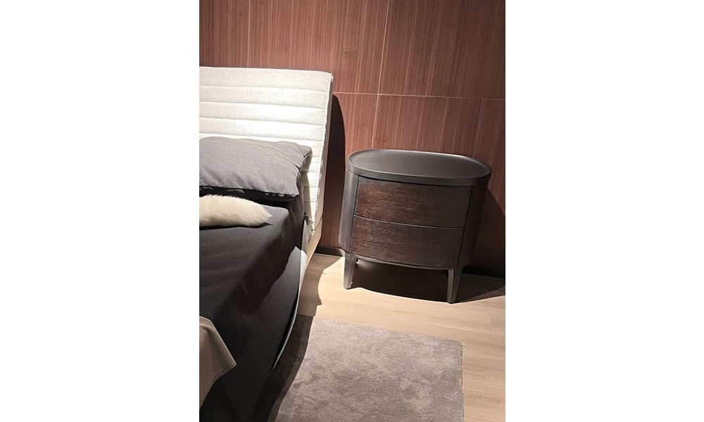 Minotti bedside table