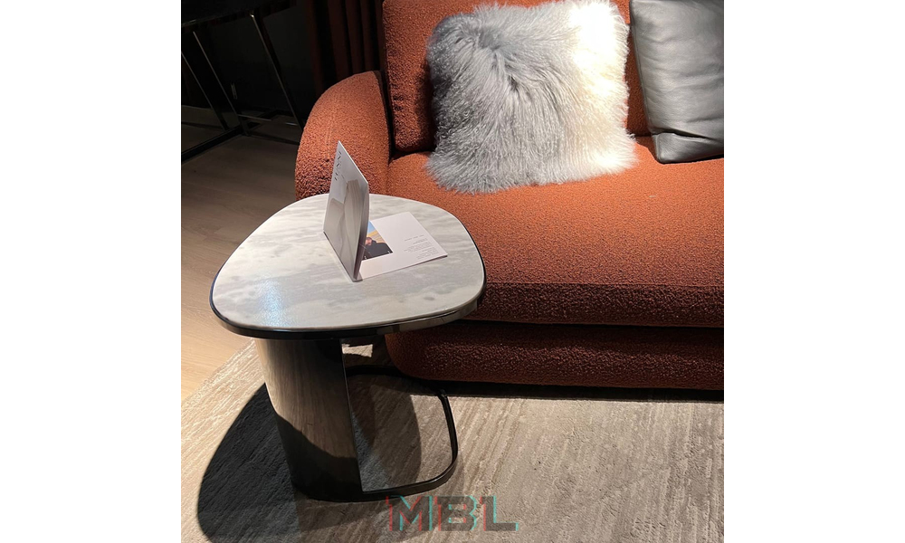 Corner table Minotti