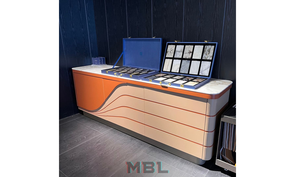 Minotti dresser