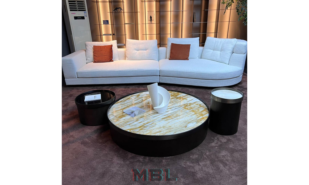 Minotti 920 coffee table