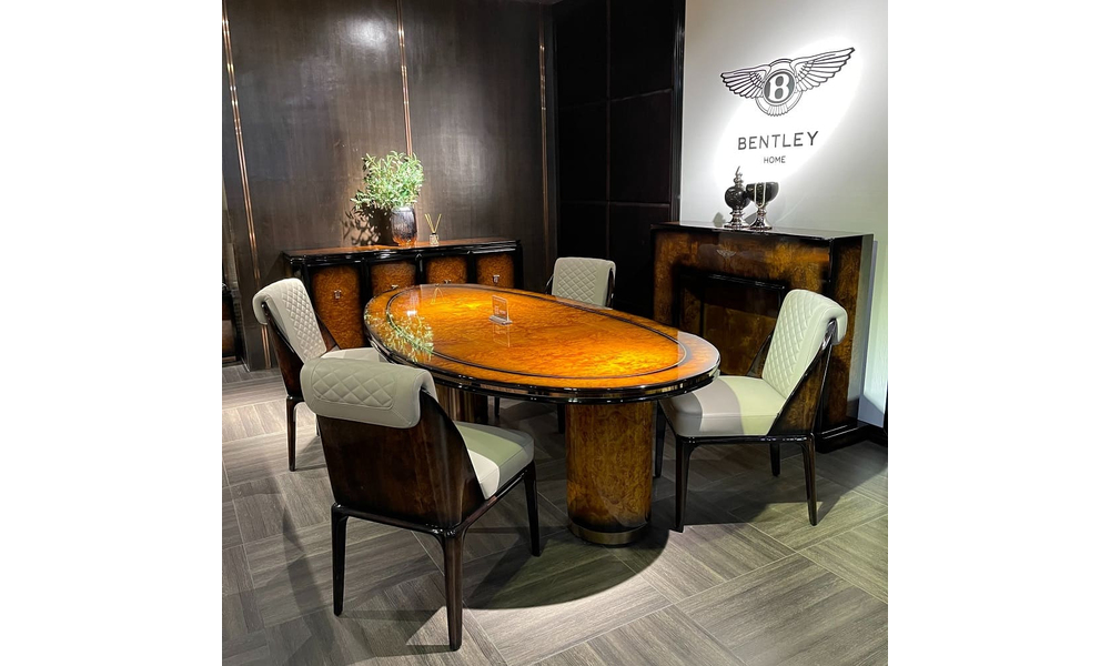 Dining table Bentley 2400