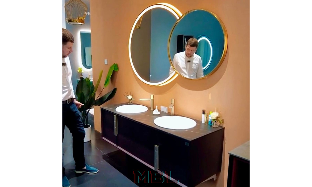 Bathroom cupboard 1500