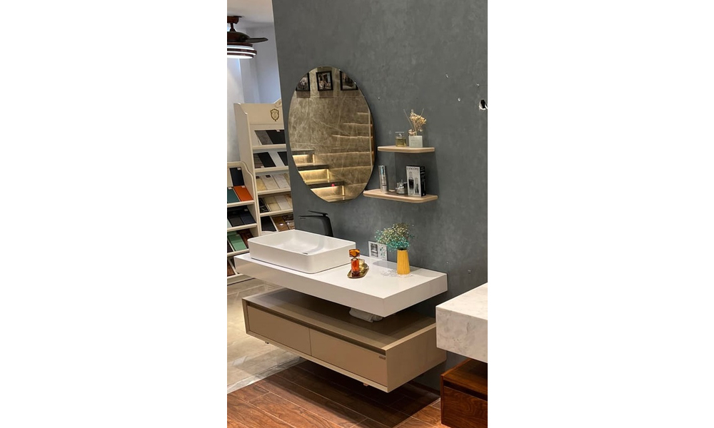 Bathroom cupboard 1300