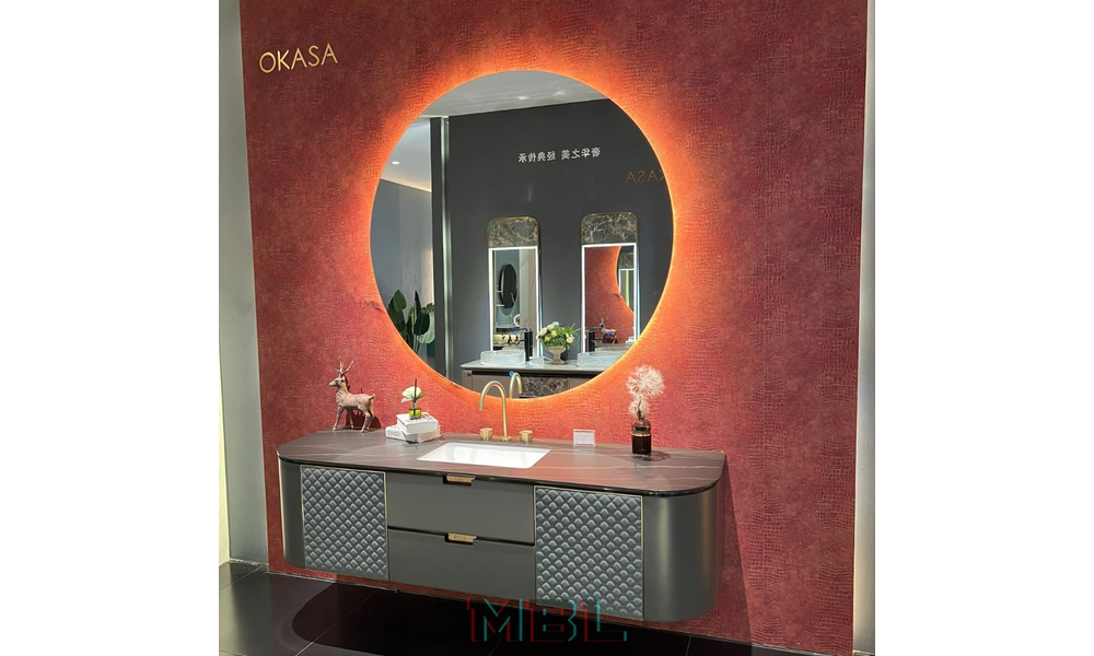 Bathroom cupboard 2500