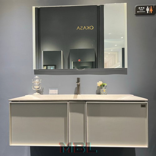 Bathroom cupboard