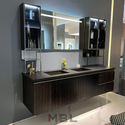 Bathroom closet
