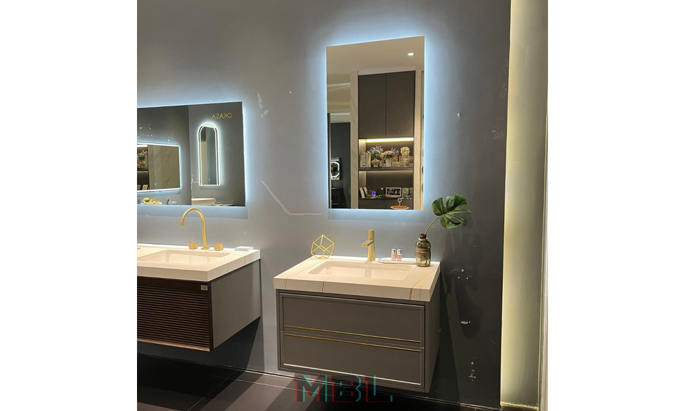 Bathroom closet