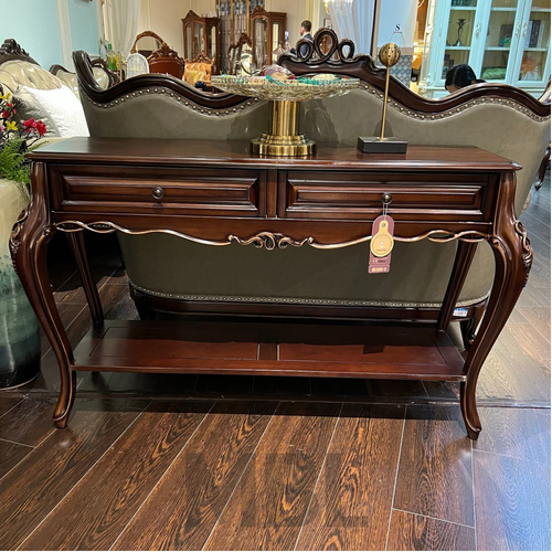 Wellington console
