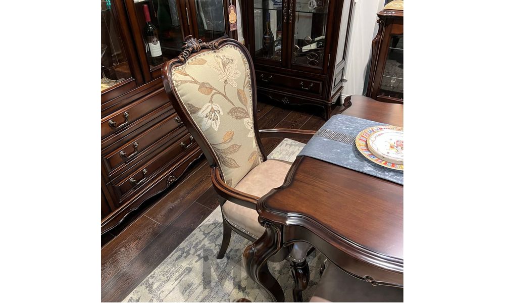 Wellington Chair