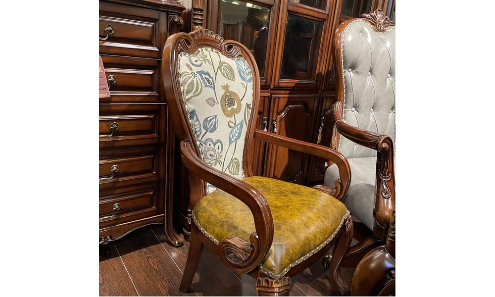 Wellington Chair