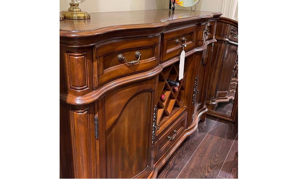 Wellington sideboard