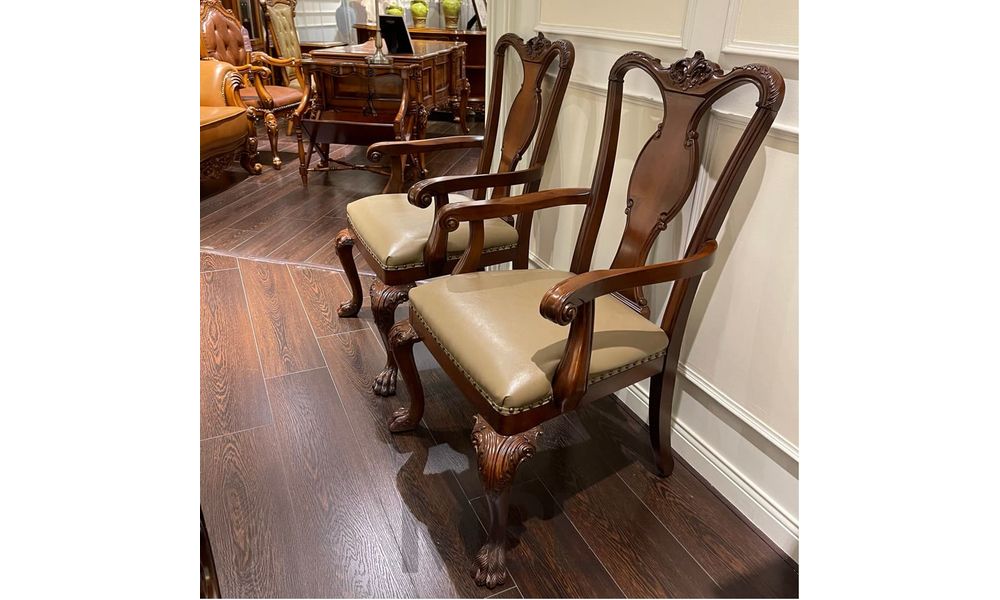 Wellington Chair