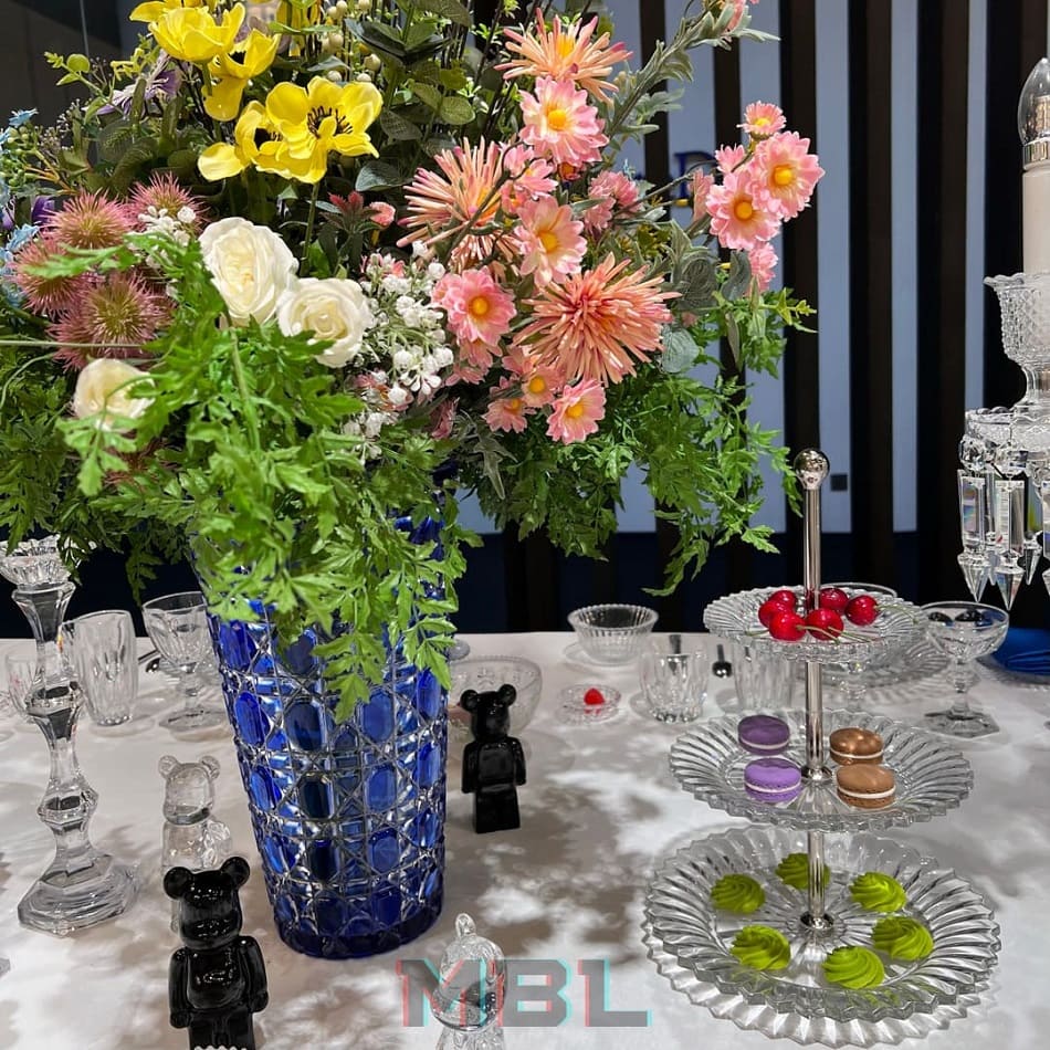 Vase в интерьере