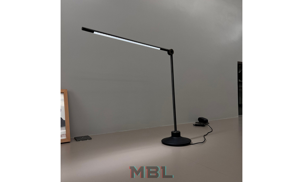 Grok Table Lamp