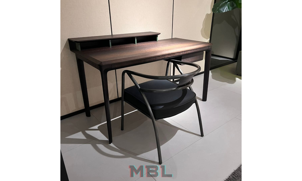 Dressing table 1350x680x930