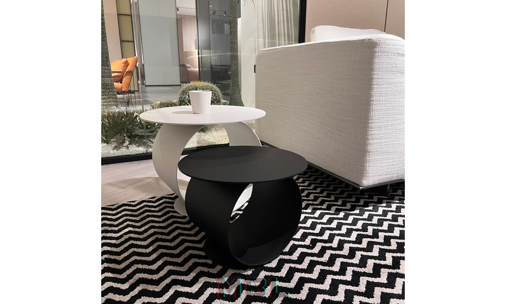 Corner table 500/400