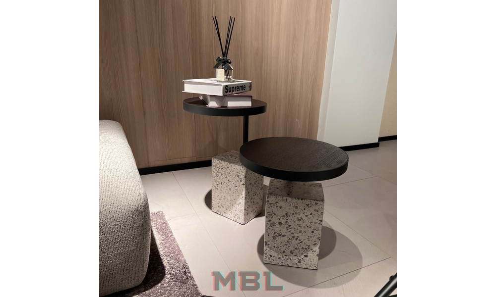 Corner table 350x550