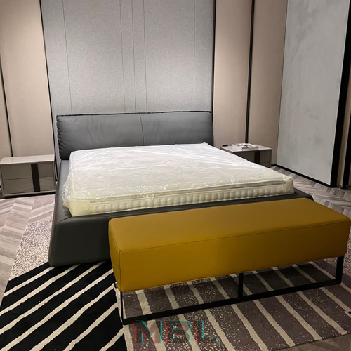 Bed 2210x2470x910
