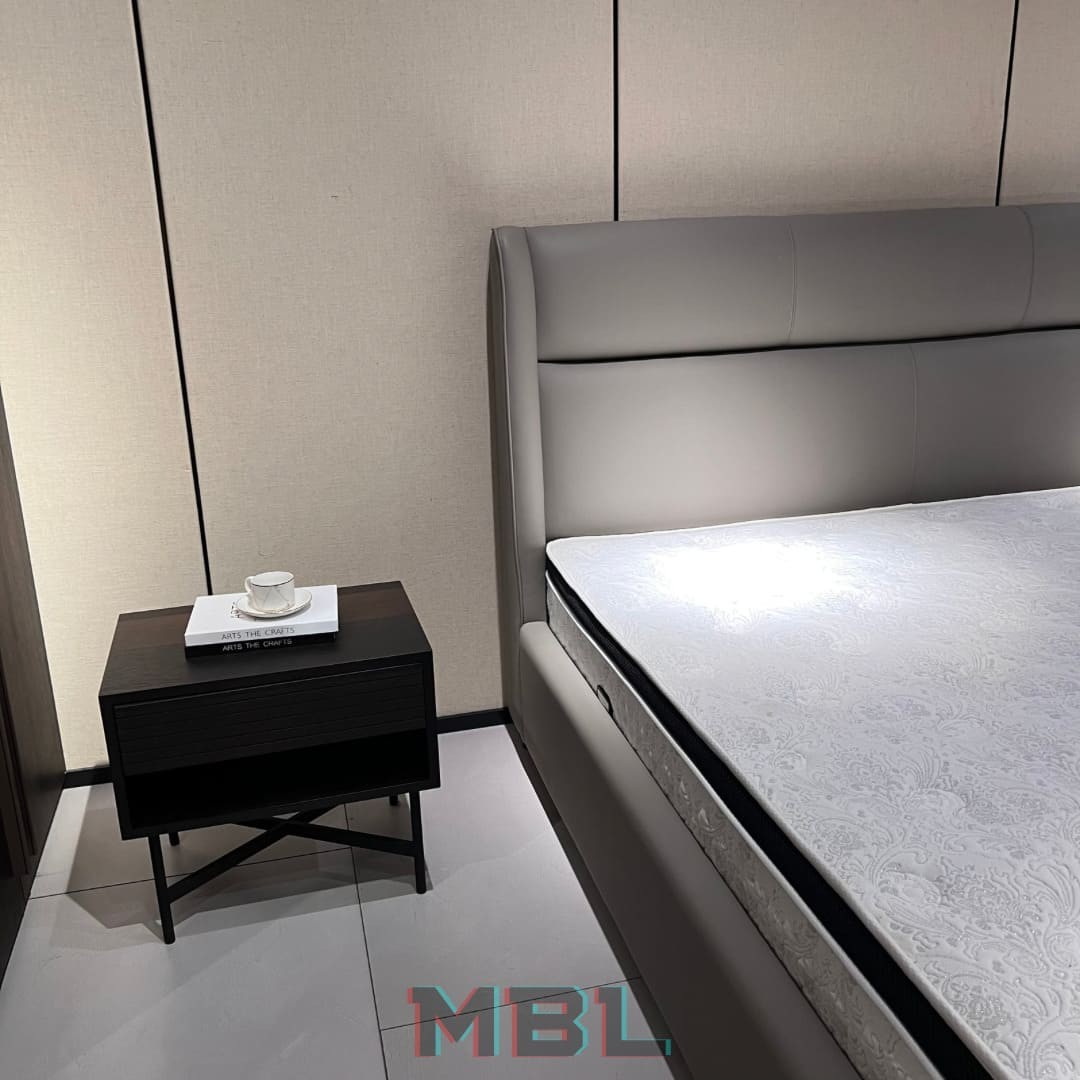 Bedside table 550x390x500 в интерьере