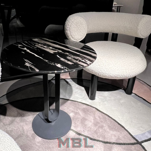 Corner table 500x560