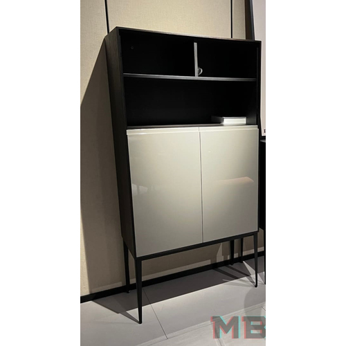 Dresser 800x390x1600
