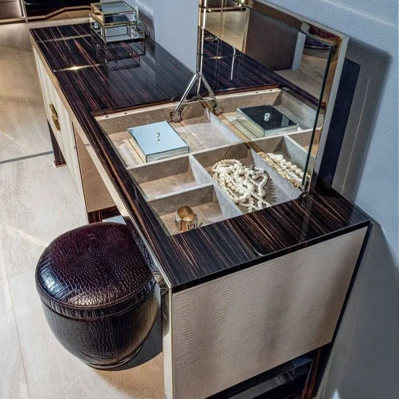 Longhi Orwell Toilet Table в интерьере