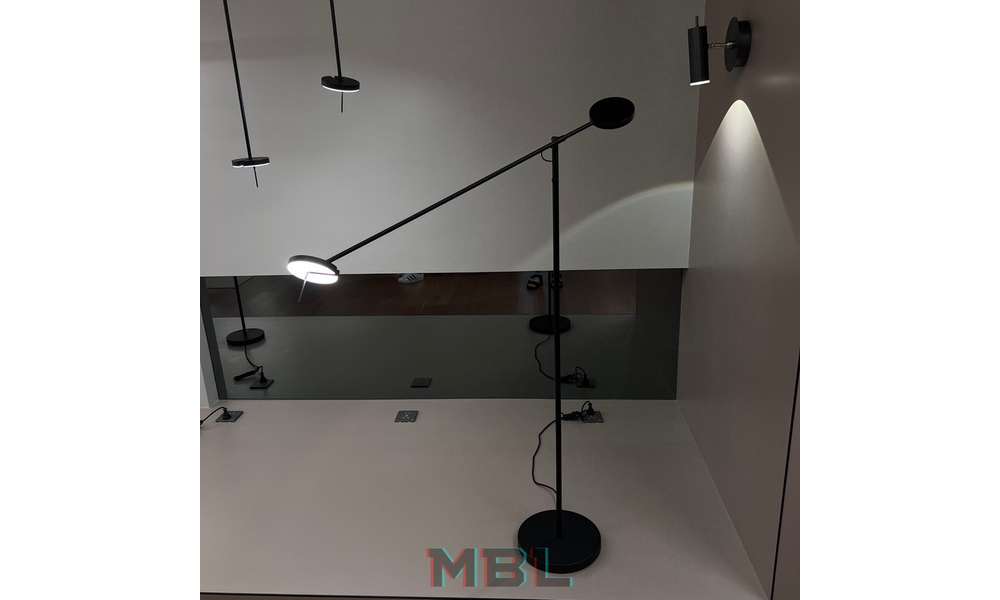 Grok Table Lamp