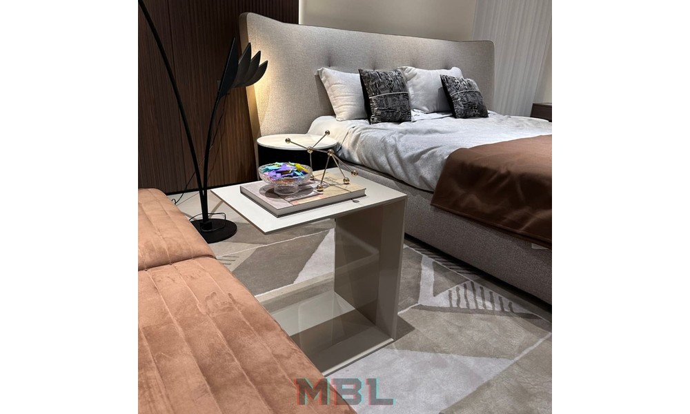 Corner table Poliform