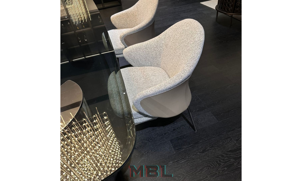 Chair Minotti