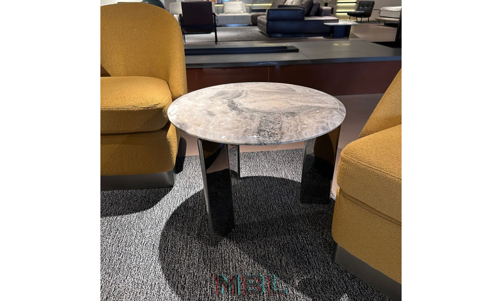 Corner table 600x450