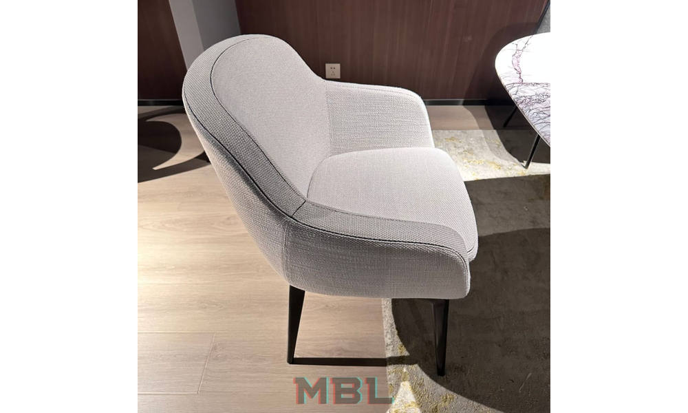 Chair 640x600x830