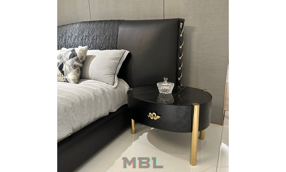 Bedside table