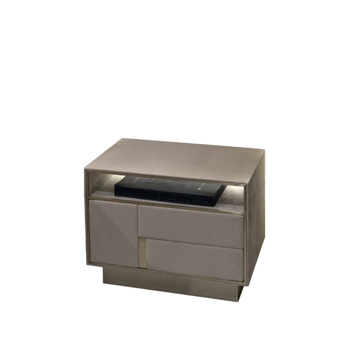 Visionnaire Beloved bedside table